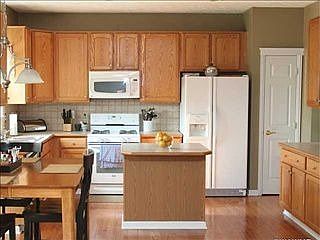 4th image of 1275 Totten Dr