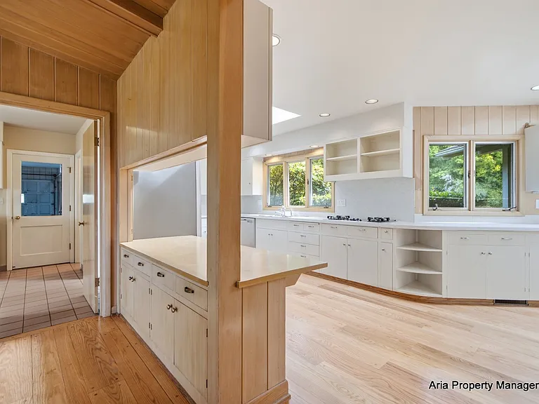 3802 NW Ash St — Photo 17