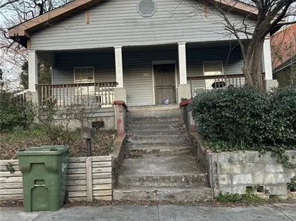 593 Simmons St NW, Atlanta, GA 30318