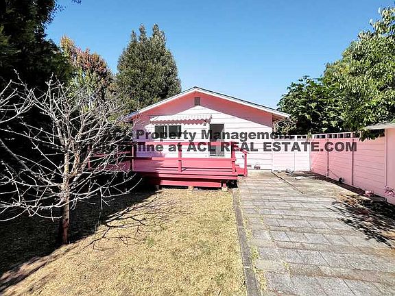 2nd image of 22325 N 4th St