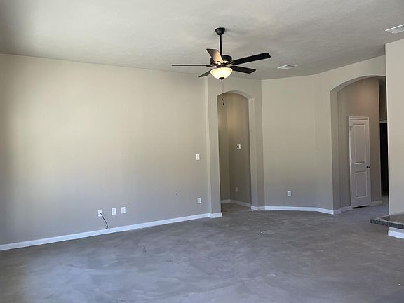 4th image of 102 New Dawn Trl