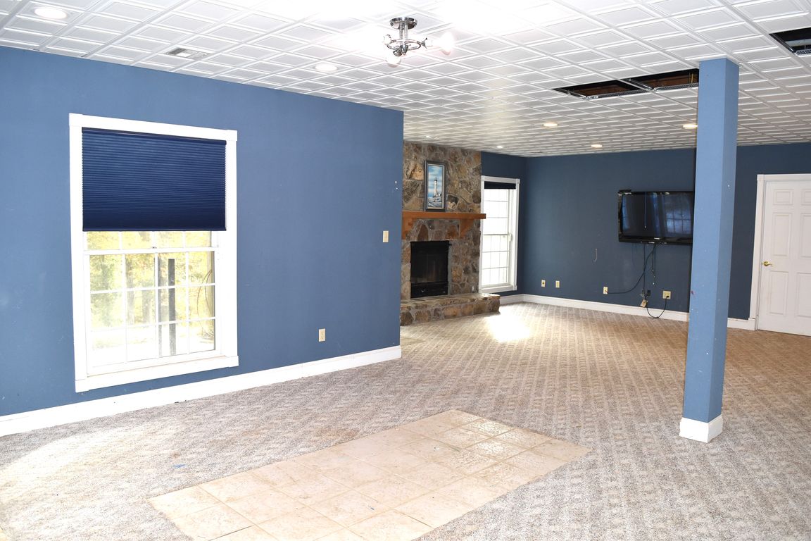 next background image