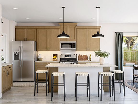 Kitchen with breakfast bar island
