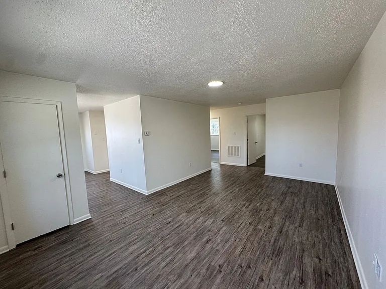 115 Towneview Estates Dr — Photo 3