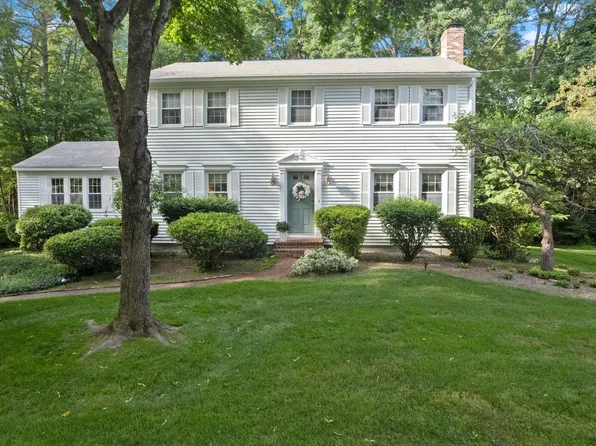 42 Old Sawmill Road, Bedford, NH 03110