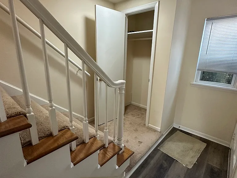 Front entry, Shoe Store & Stairs