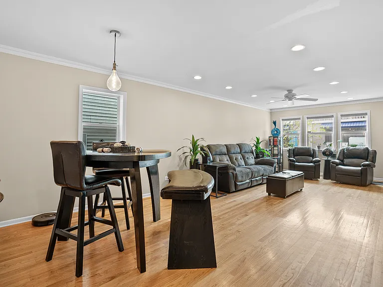 1632 W Blackhawk St #1 — Photo 11