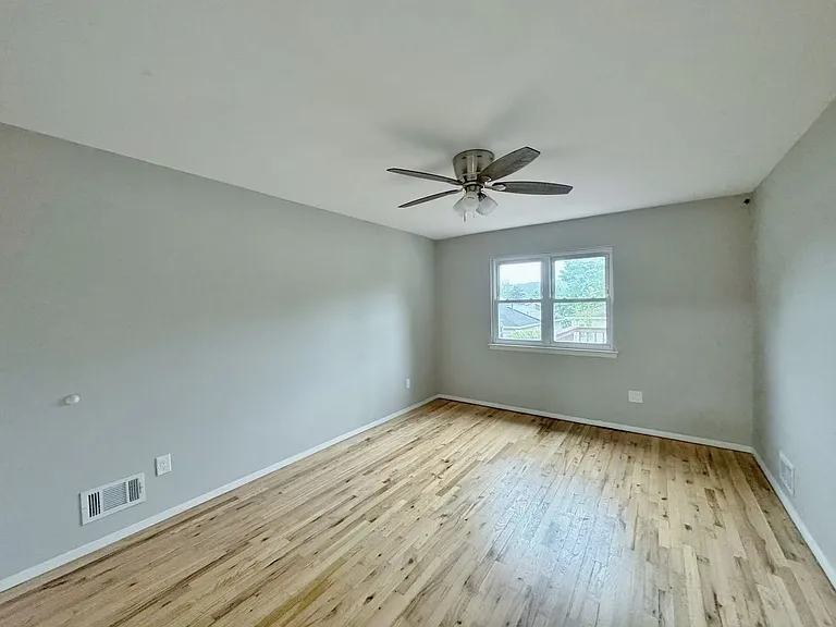 48 Marisa Cir #2 — Photo 15