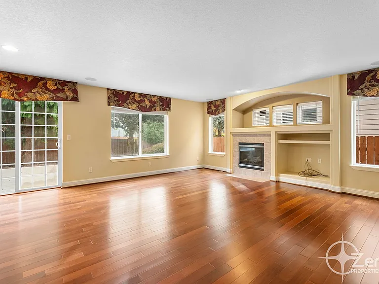 2903 NE 184th Ave — Photo 10