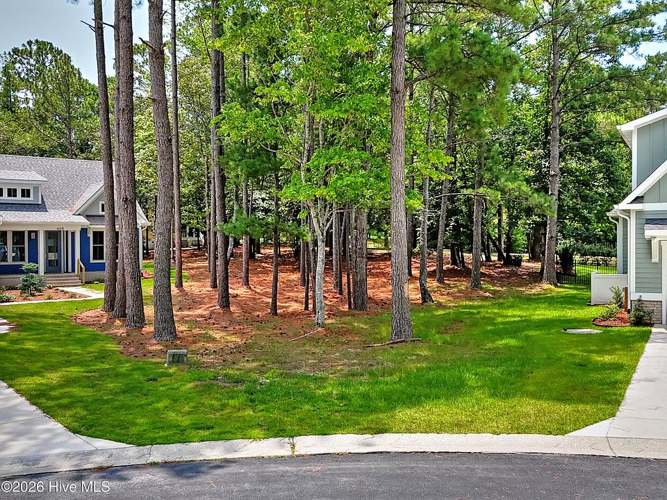 1st image of 463 Autumn Chase SE