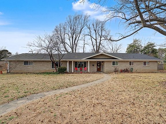 2nd image of 1106 Ranch Dr