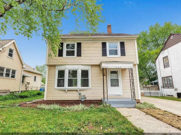 1242 Shawano Ave, Green Bay, WI 54303