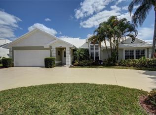 156 Muirfield Cir, Naples, FL 34113