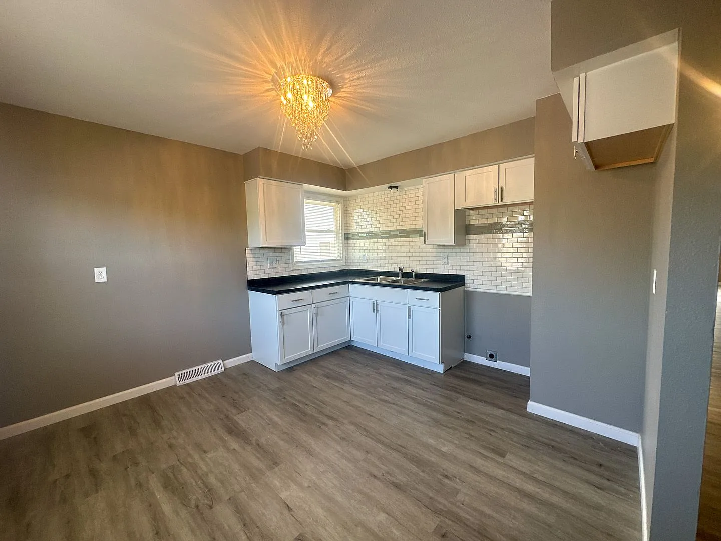 5730 N 99th St. (Duplex) — Photo 2