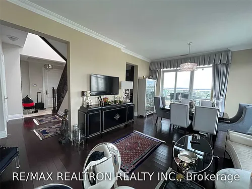 10 Bloorview Pl Photo 1