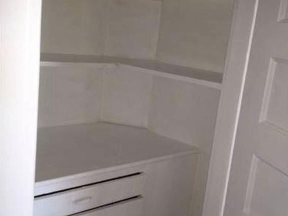 3rd image of 25 Johnson St #3