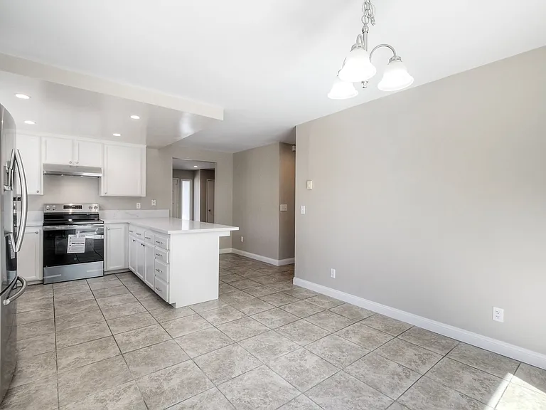 605 Rancho Vista Rd — Photo 10