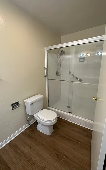 2727 Bayshore Ave — Photo 37