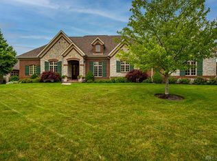 146 Signature Dr S, Xenia, OH 45385