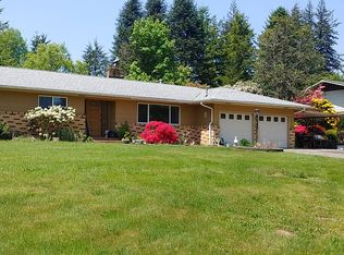 42098 Blossom Ln, Astoria, OR 97103