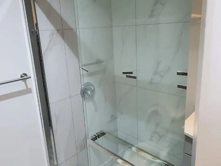 48 Lloydminster Ave #BASEMENT — Photo 12