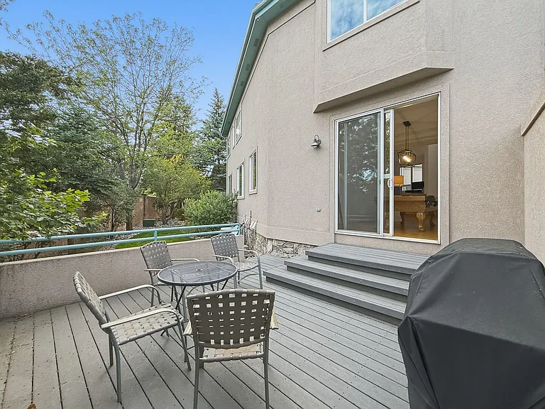 4324 Clay Commons Ct — Photo 8