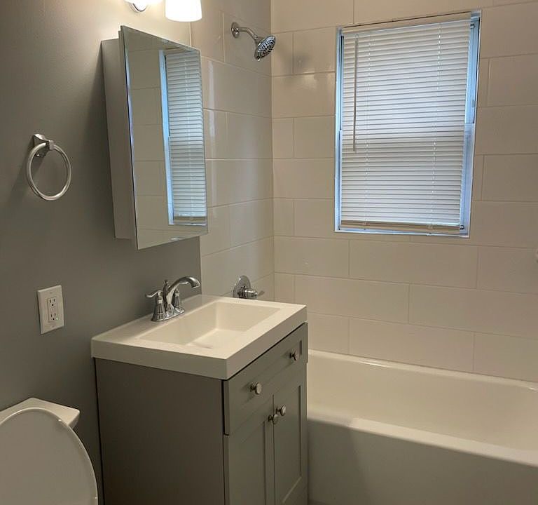 2nd image of 294 W Post Rd APT 1A