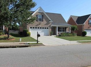 1230 Laurelwood Ln, Lawrenceville, GA 30045