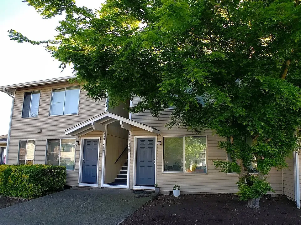 Greenwood Park Apartments