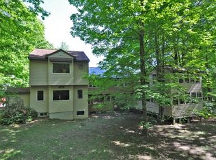 224 N River Rd, Lee, NH 03861