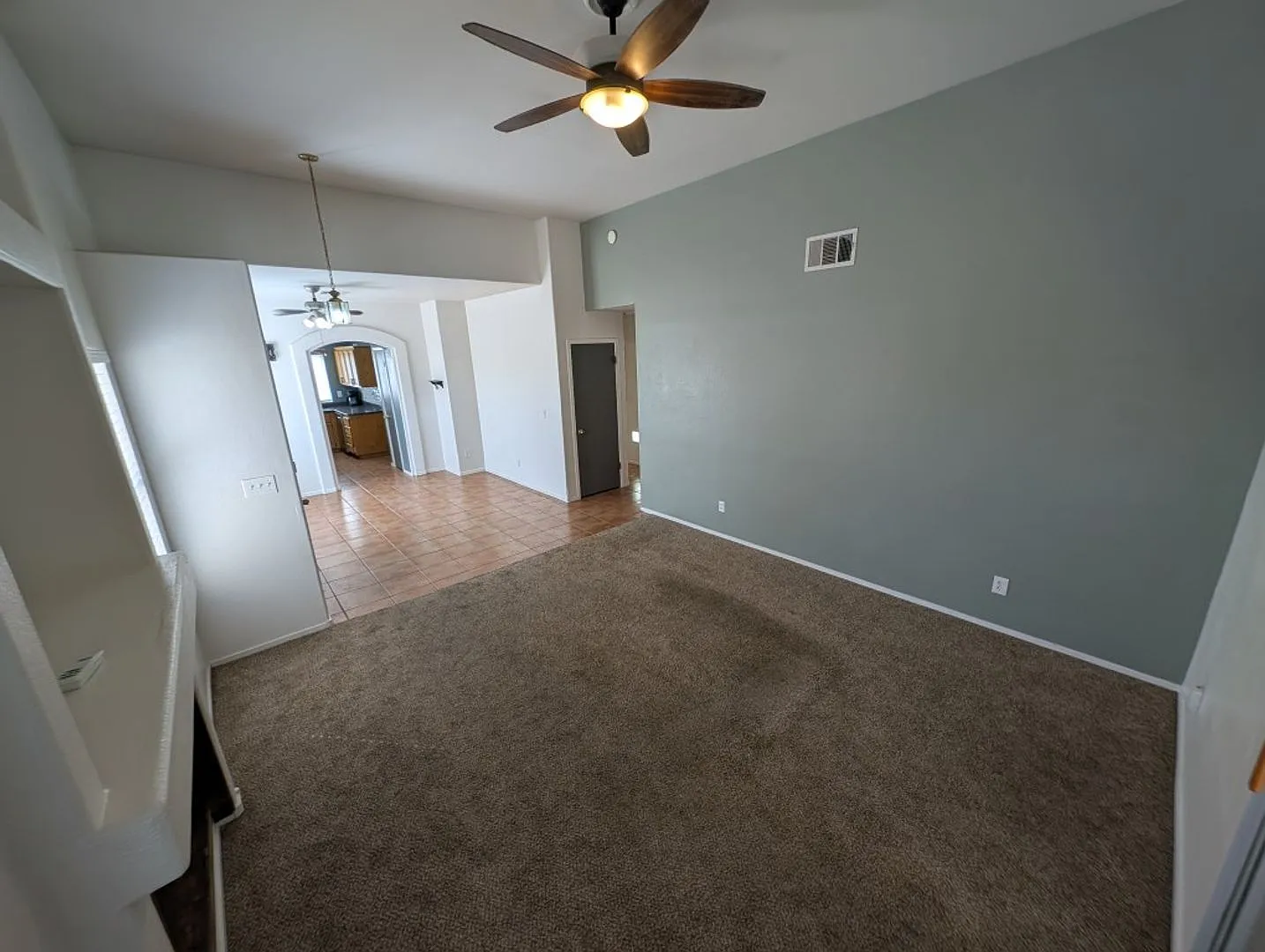 8000 Revolver Ave — Photo 4