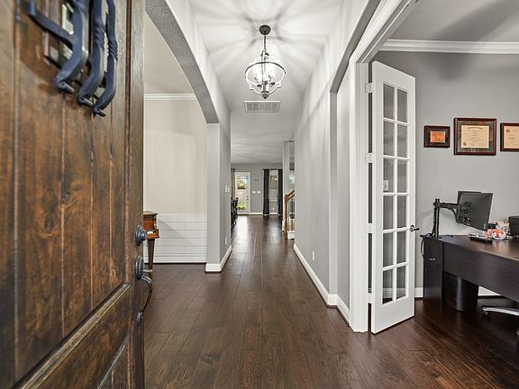 5th image of 2932 Hawkins Creek Ln