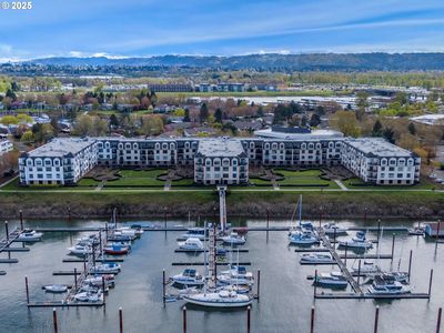 707 N Hayden Island Dr UNIT 325, Portland, OR, 97217
