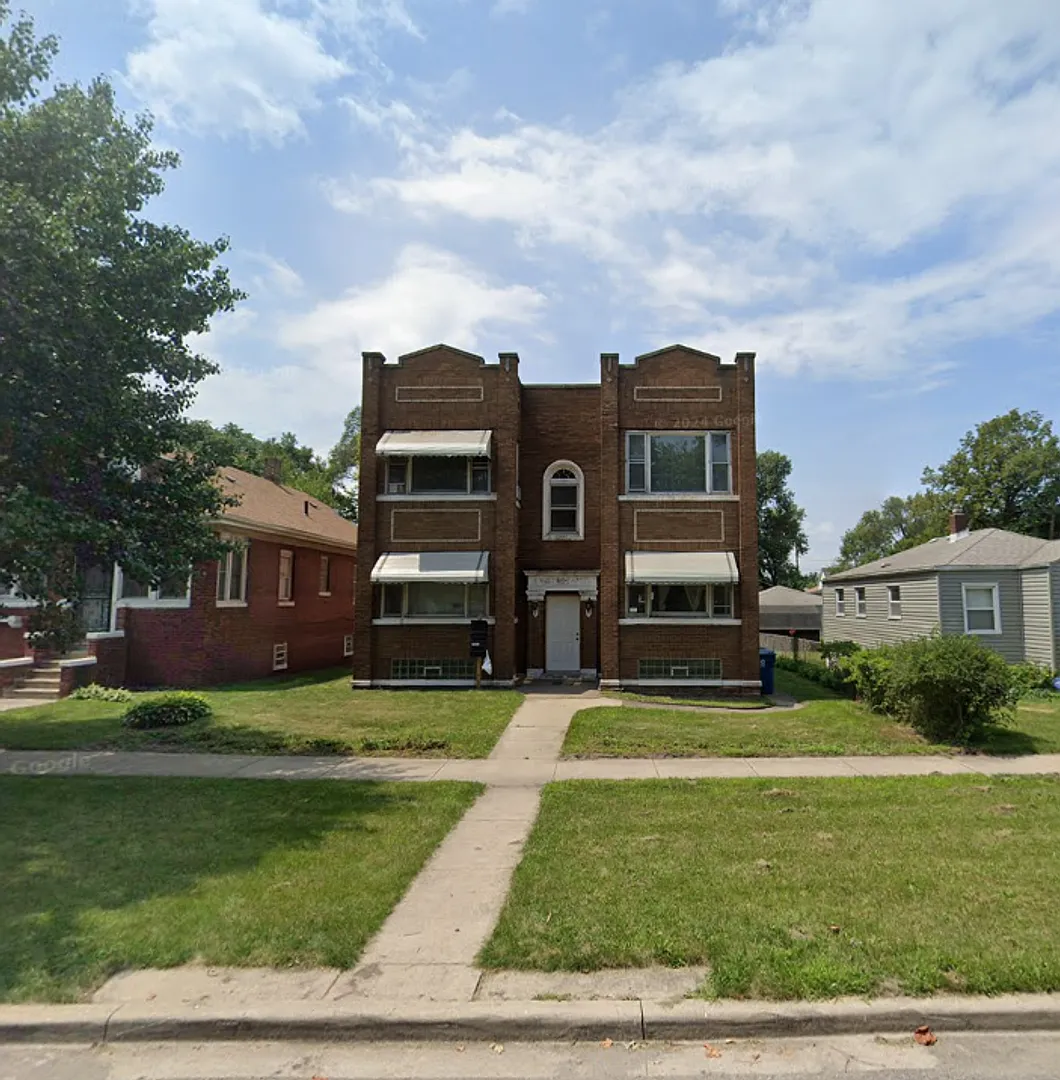 1304 Garfield St — Photo 1