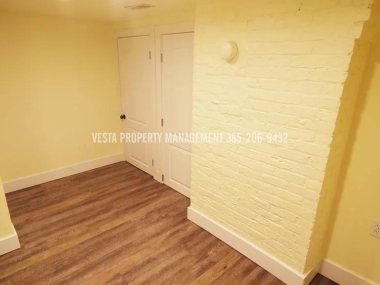 2223 Adams Ave #B — Photo 9