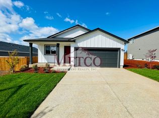 25229 Todd Way, Veneta, OR 97487
