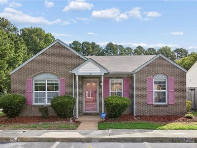 57 N Lake Loop, Hampton, VA, 23666
