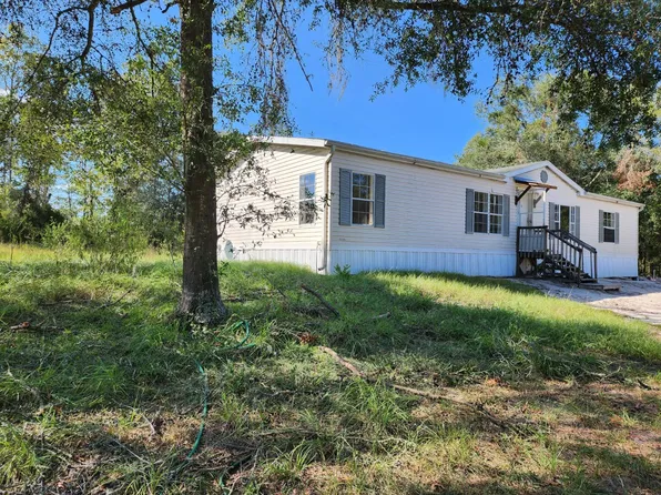 3201 NW 47th Pl, Bell, FL 32619