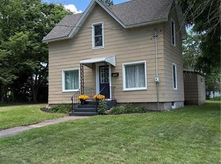 1314 11th St E, Menomonie, WI 54751