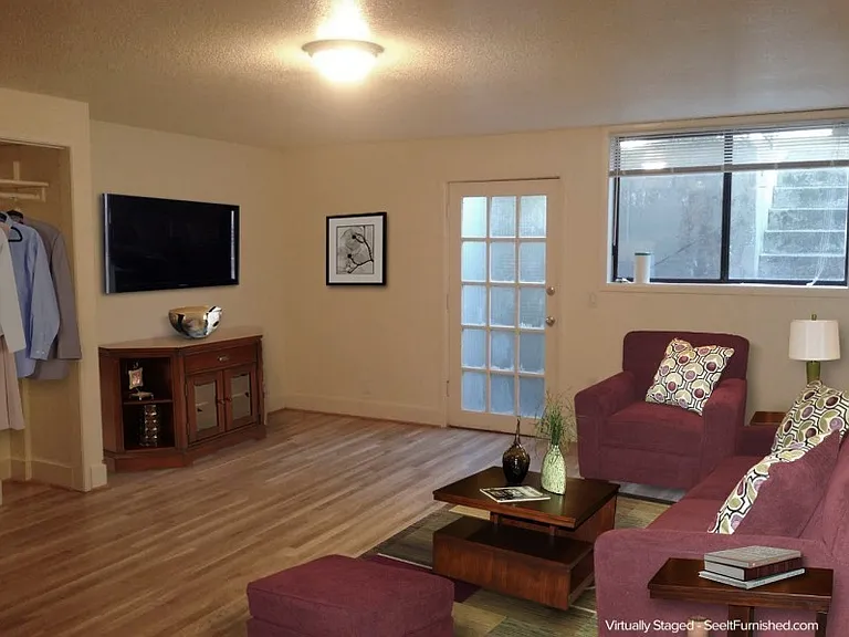 426 NE 75th Ave — Photo 7