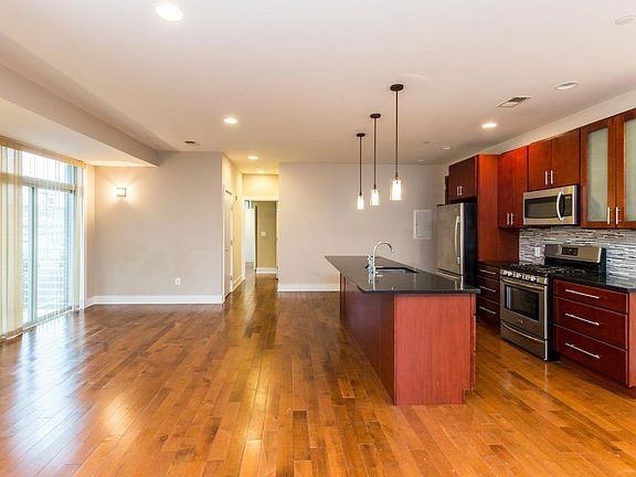 3rd image of 1535 N Philip St Unit 18