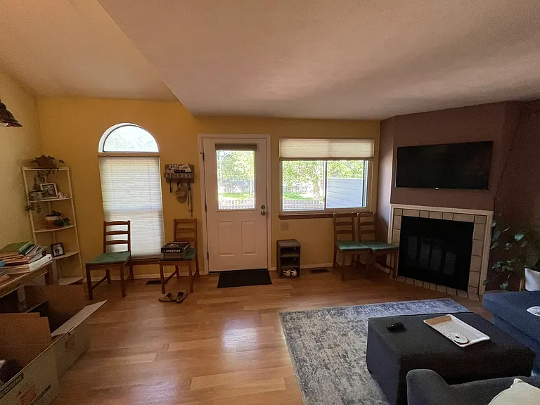 260 S Taft Ct — Photo 9