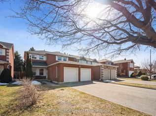 5 Keremeos Cres, Richmond Hill, ON L4C 9R9