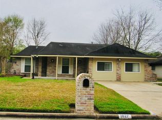 1027 Point Blank Dr, Houston, TX 77038