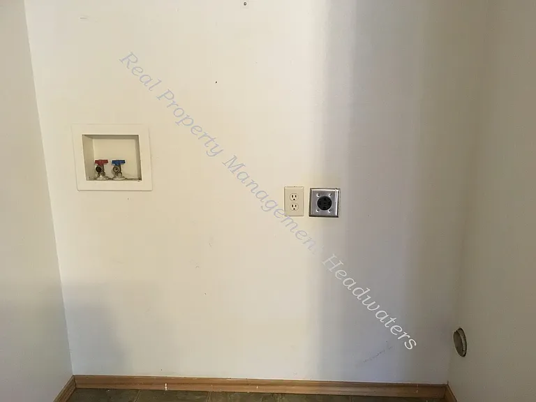 3838 Tulip St — Photo 12