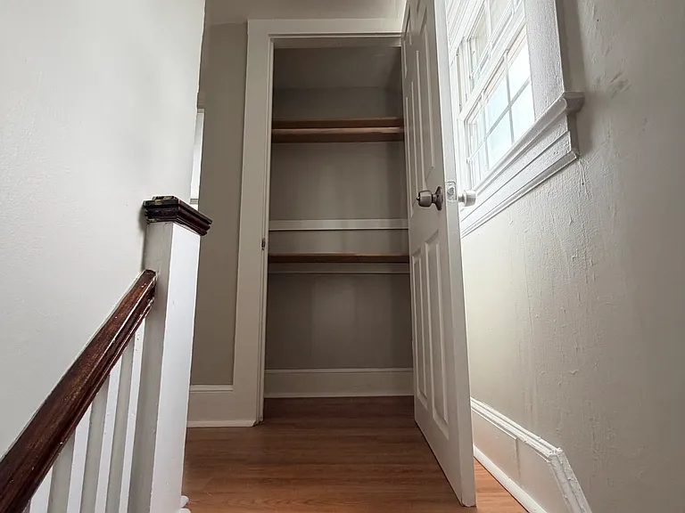 18 Maple St — Photo 14
