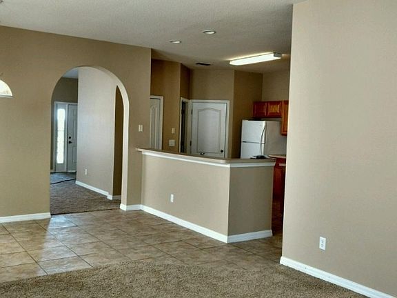 4th image of 1316 Longville Cir