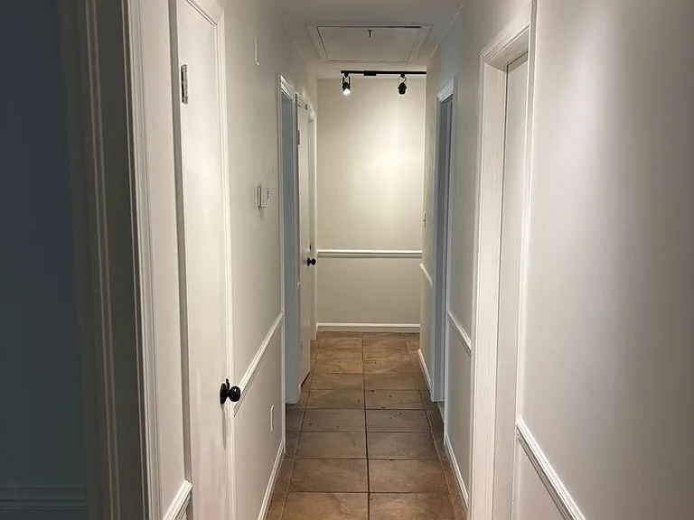 6129 Charing Dr — Photo 12