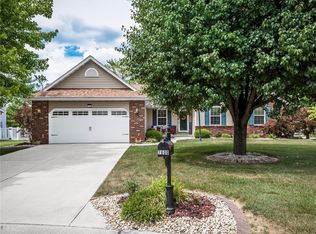 7600 Stonebridge Dr, Maryville, IL
