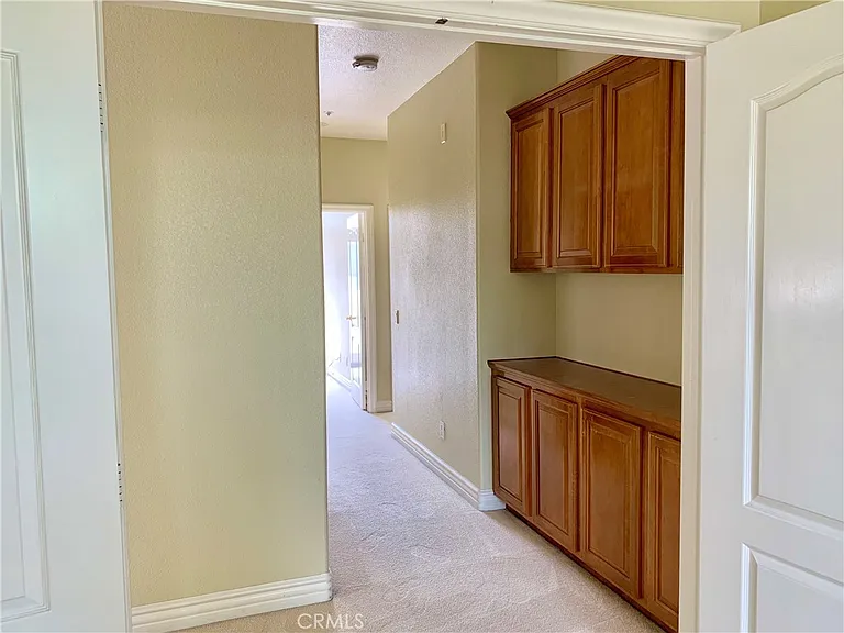281 Mesa Dr — Photo 15